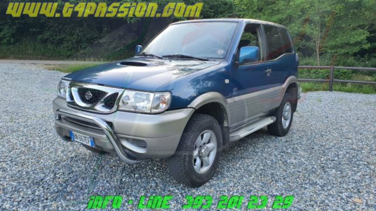 Nissan Terrano II 2.7 Tdi 3 porte Luxury (4)
