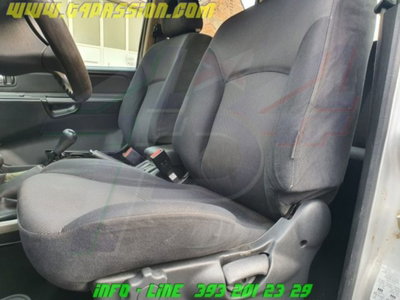 Nissan Terrano II 2.7 Tdi 3p. Sport Saf. Autoc. (16)