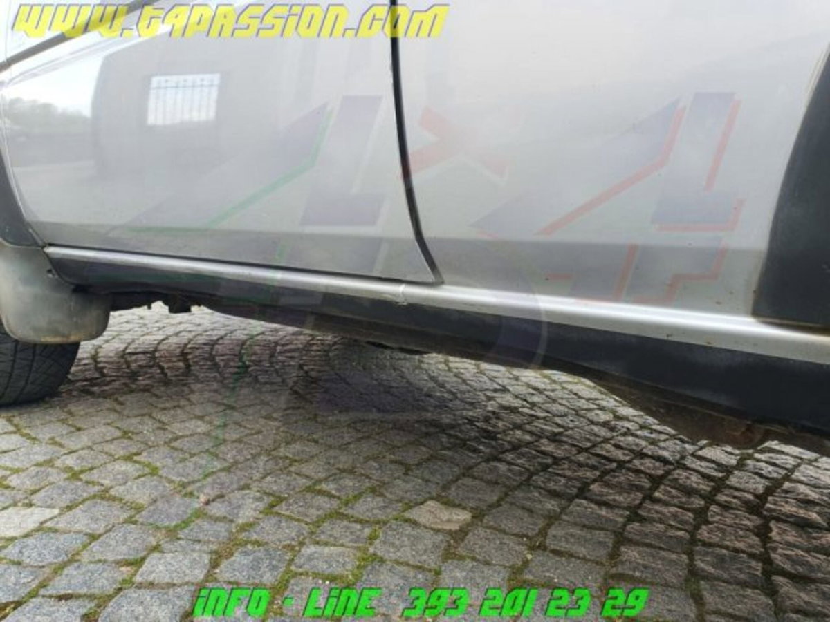 Nissan Terrano II 2.7 Tdi 3p. Sport Saf. Autoc. (17)