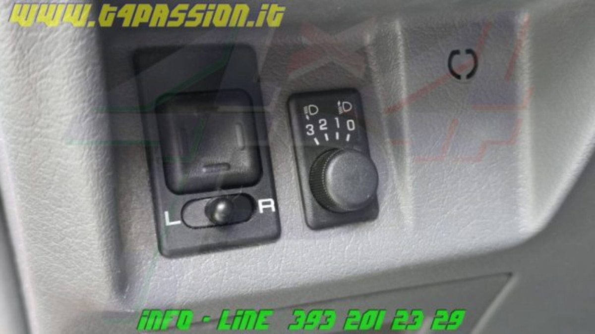 Nissan Terrano II 2.7 turbodiesel 3 porte SE (18)