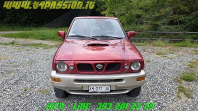 Nissan Terrano II 2.7 turbodiesel 3 porte SE (2)