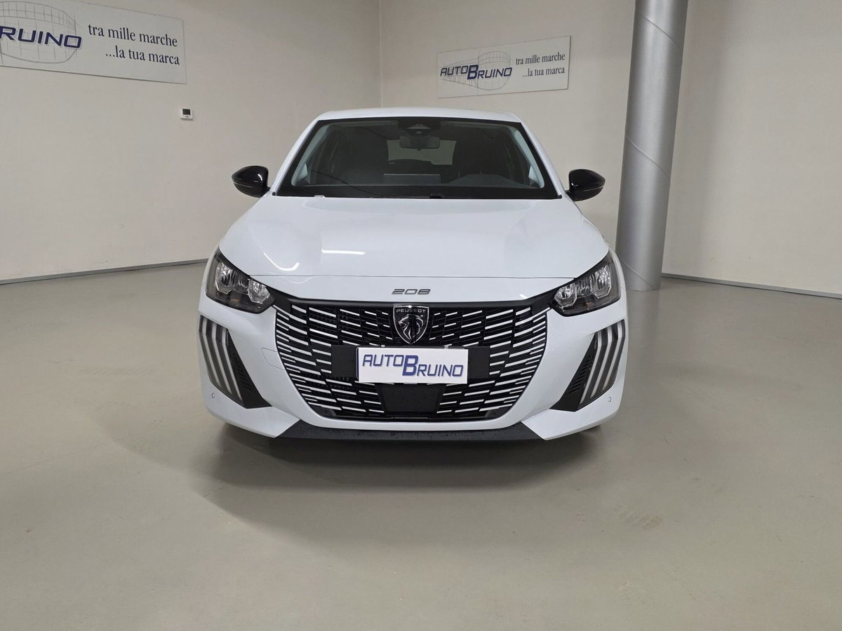 Peugeot 208 1.2 turbo Edition 100cv (2)