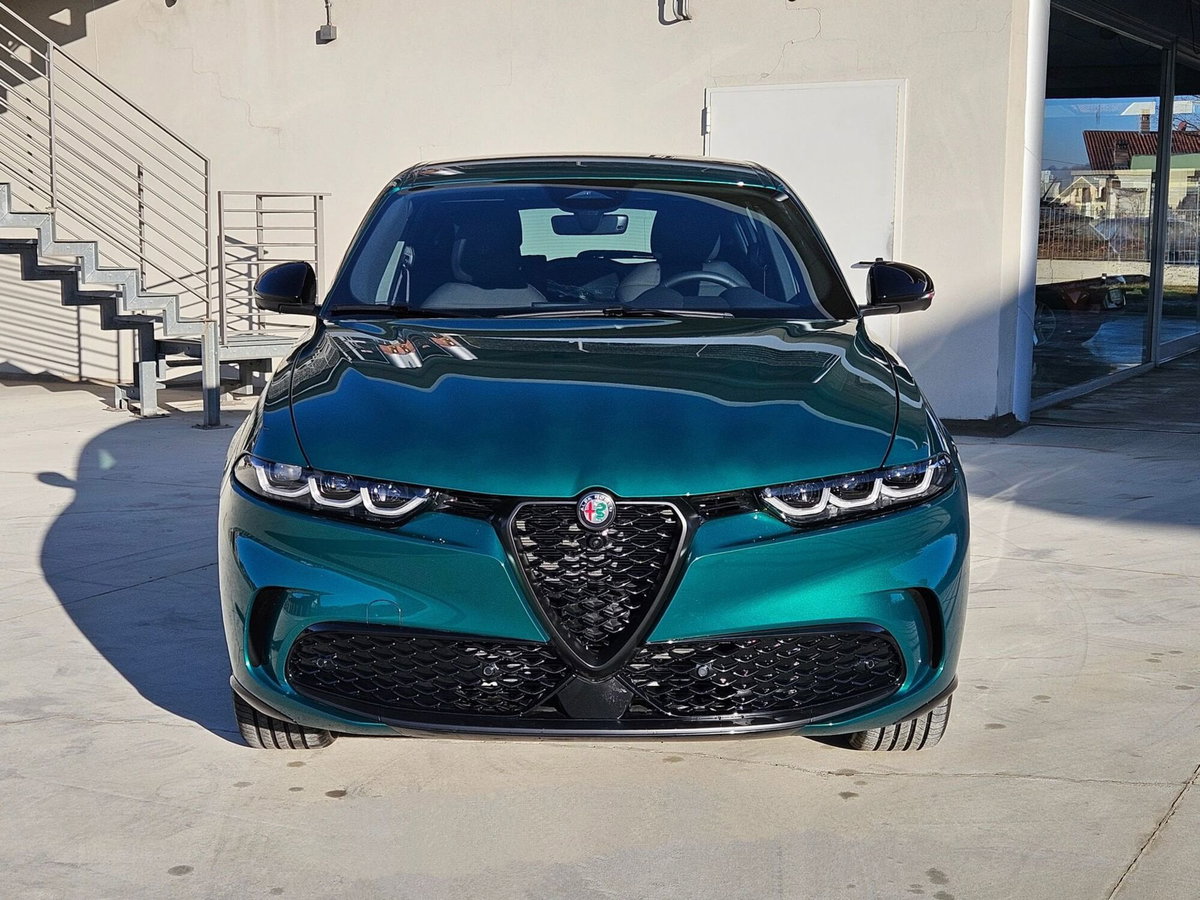 Alfa Romeo Tonale Tonale 1.5 160 CV MHEV TCT7 Ti (2)