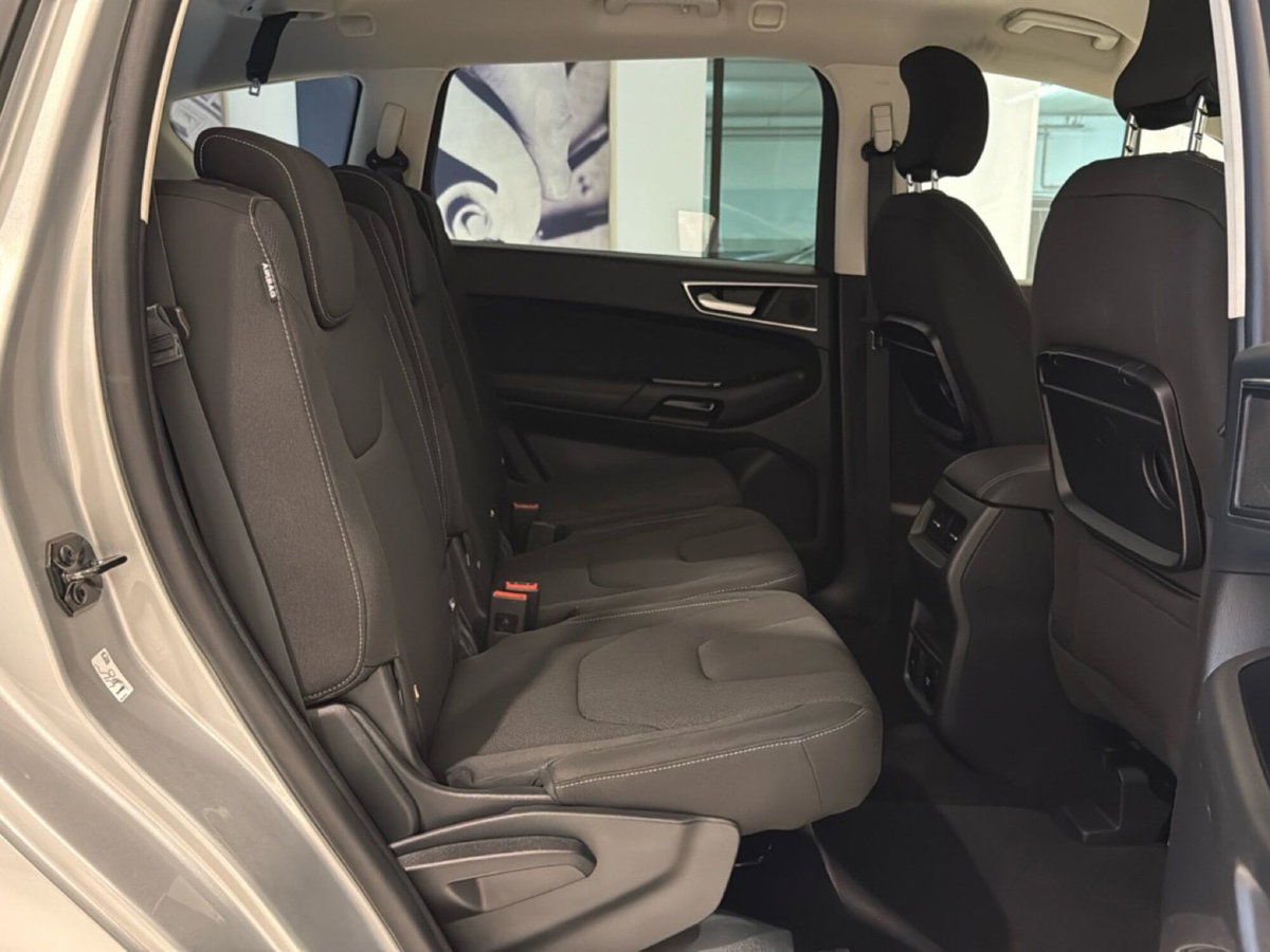 Ford S-Max 2.0 EcoBlue 150CV Start&Stop Titanium Business (8)
