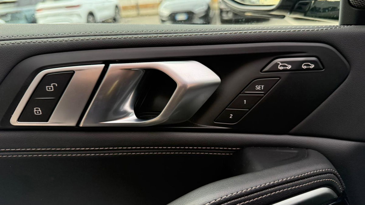 BMW X6 xdrive30d MSport Pro auto (19)