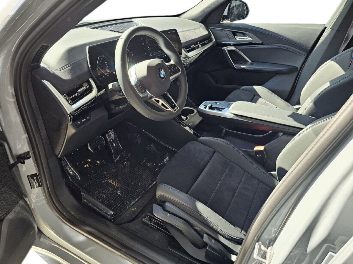 BMW X2 sdrive 18d MSport Pro auto (8)