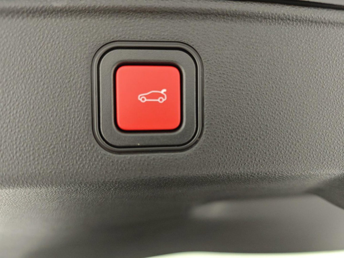Fiat 600 1.2 hybrid La Prima 110cv auto (18)