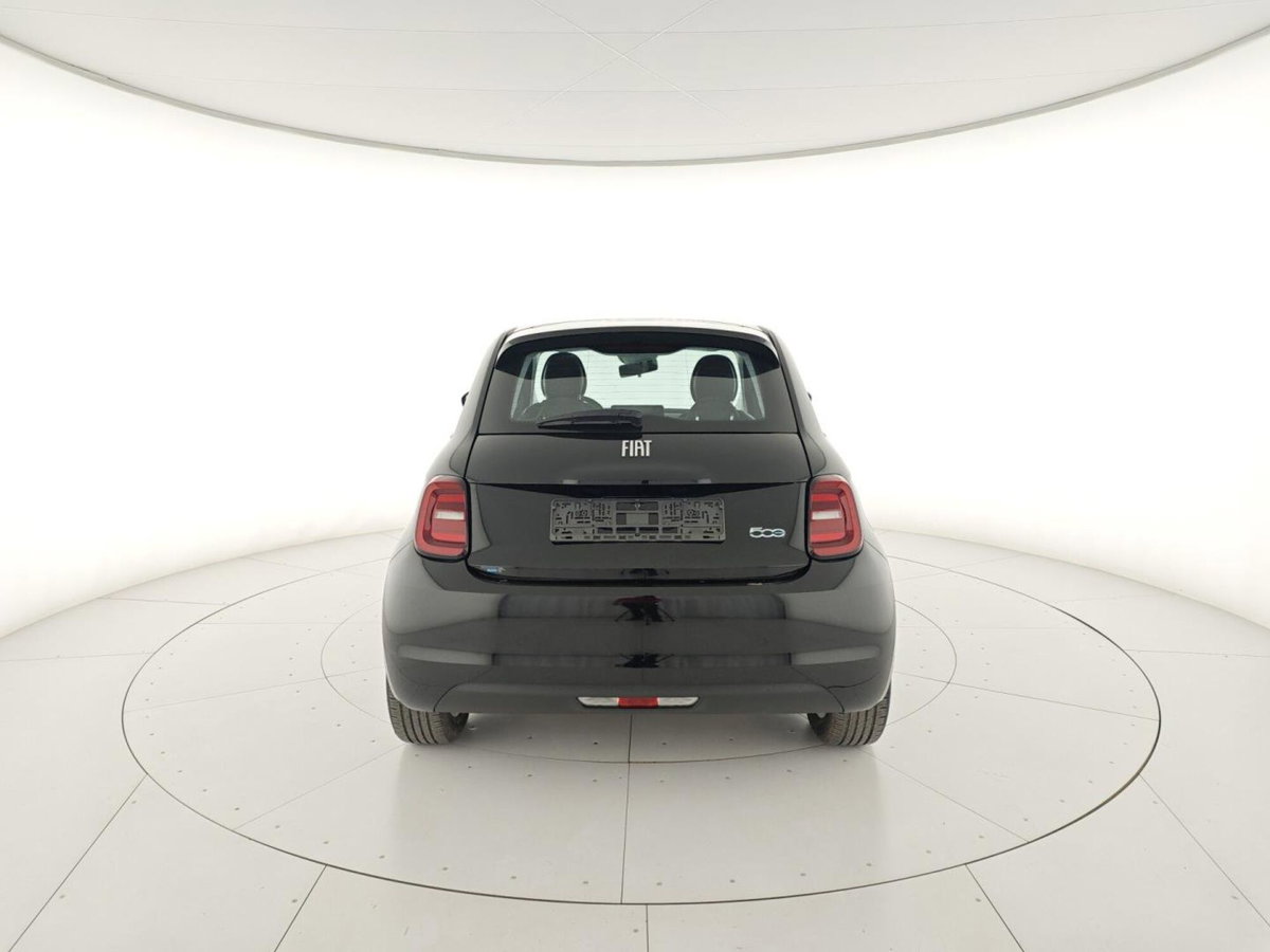 Fiat 500 Cabrio 42 kWh (4)