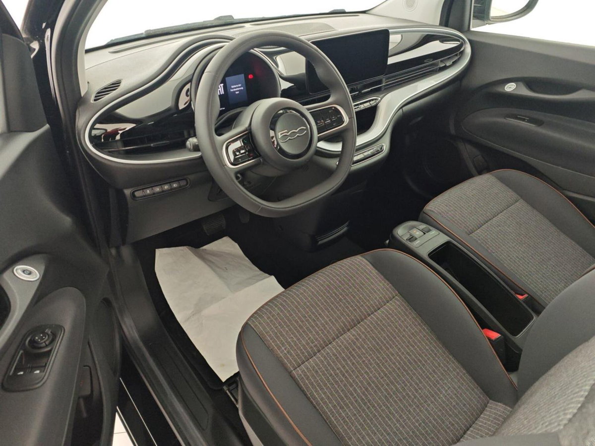 Fiat 500 Cabrio 42 kWh (8)