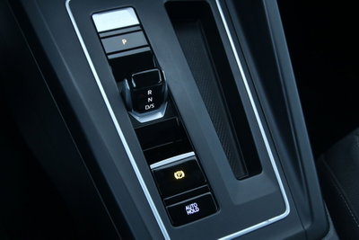 Volkswagen Golf 2.0 TDI 150 CV DSG SCR Life (15)