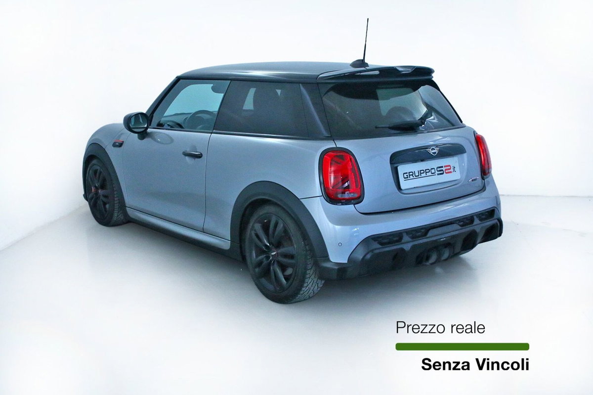 MINI Mini 2.0 John Cooper Works Essential (6)