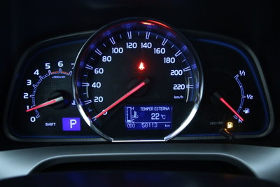 Toyota Rav4 D-CAT A/T 4WD Lounge (11)