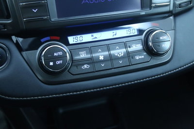 Toyota Rav4 D-CAT A/T 4WD Lounge (16)
