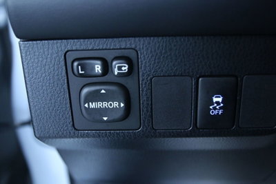 Toyota Rav4 D-CAT A/T 4WD Lounge (20)