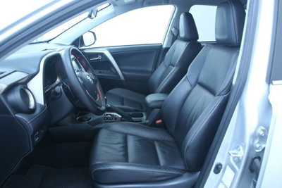 Toyota Rav4 D-CAT A/T 4WD Lounge (7)