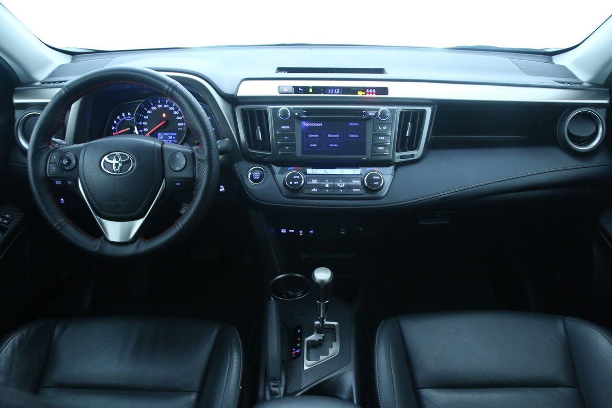Toyota Rav4 D-CAT A/T 4WD Lounge (9)