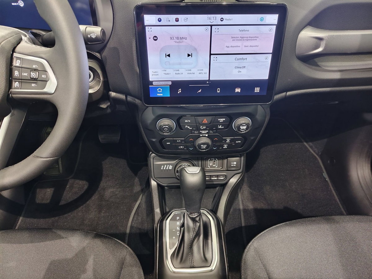 Jeep Renegade 1.3 t4 phev North Star 4xe at6 (12)