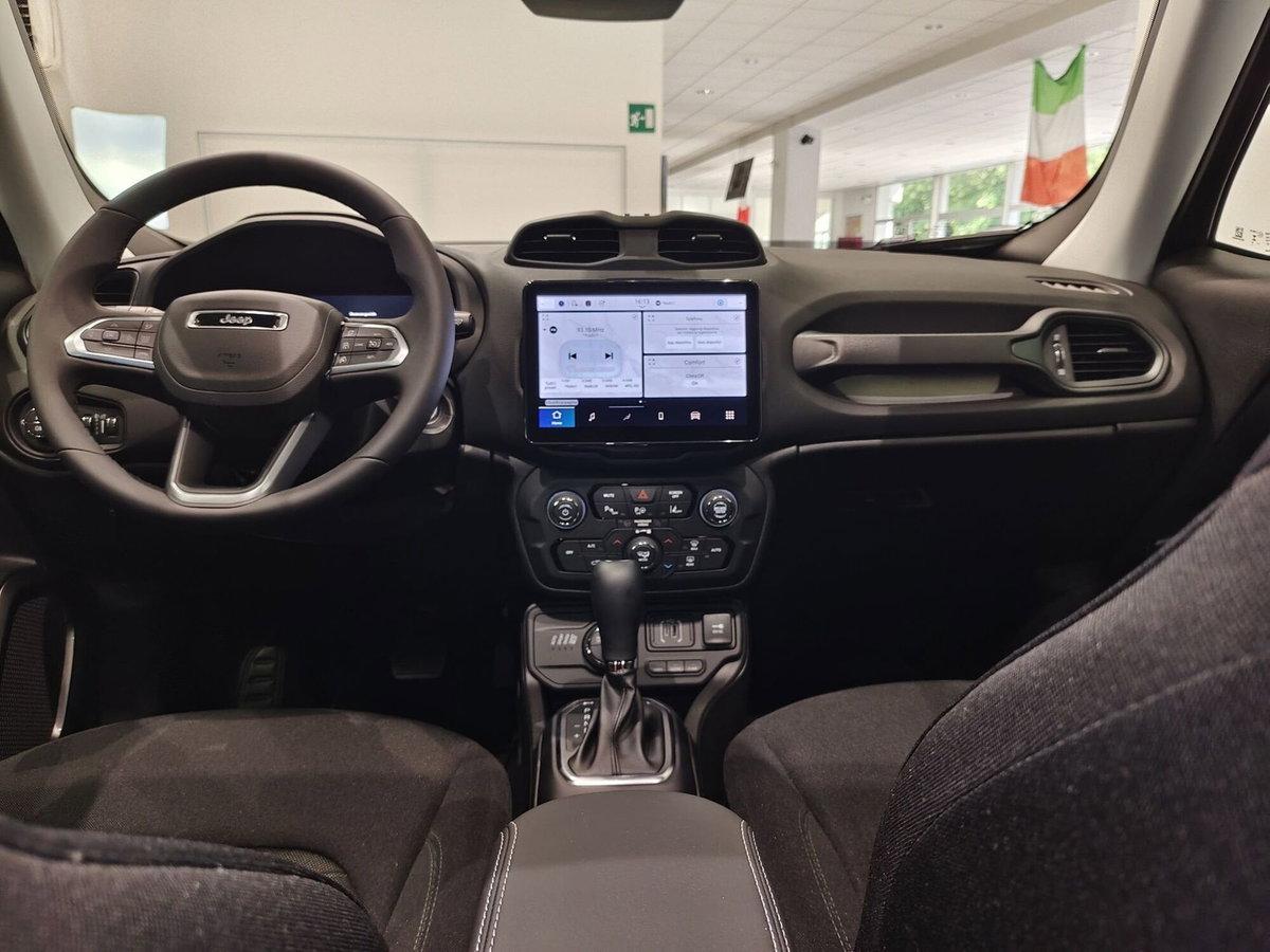 Jeep Renegade 1.3 t4 phev North Star 4xe at6 (4)