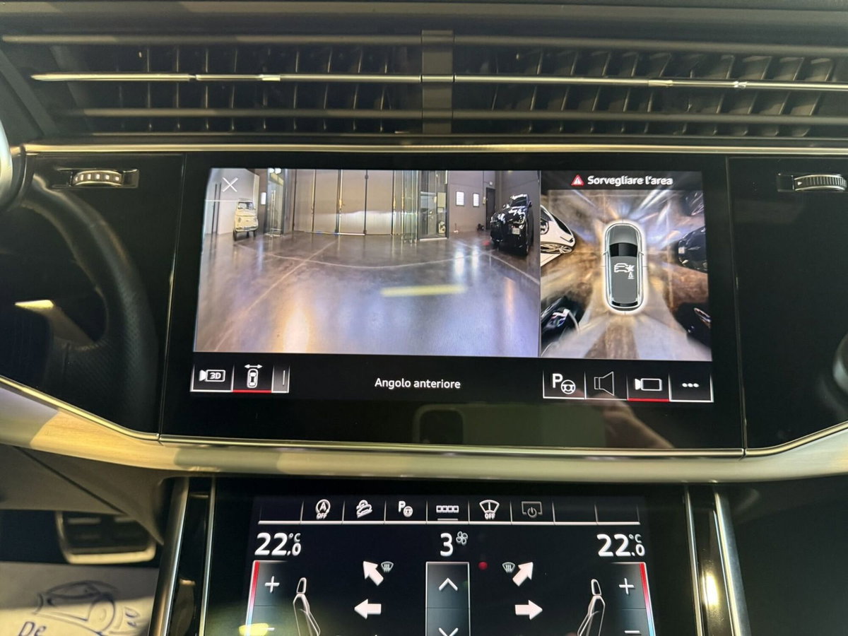 Audi Q7 50 TDI quattro tiptronic Sport (12)