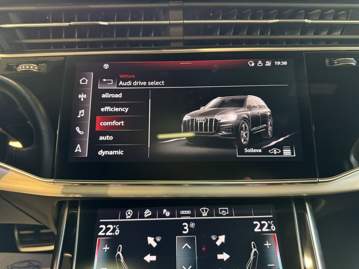 Audi Q7 50 TDI quattro tiptronic Sport (13)