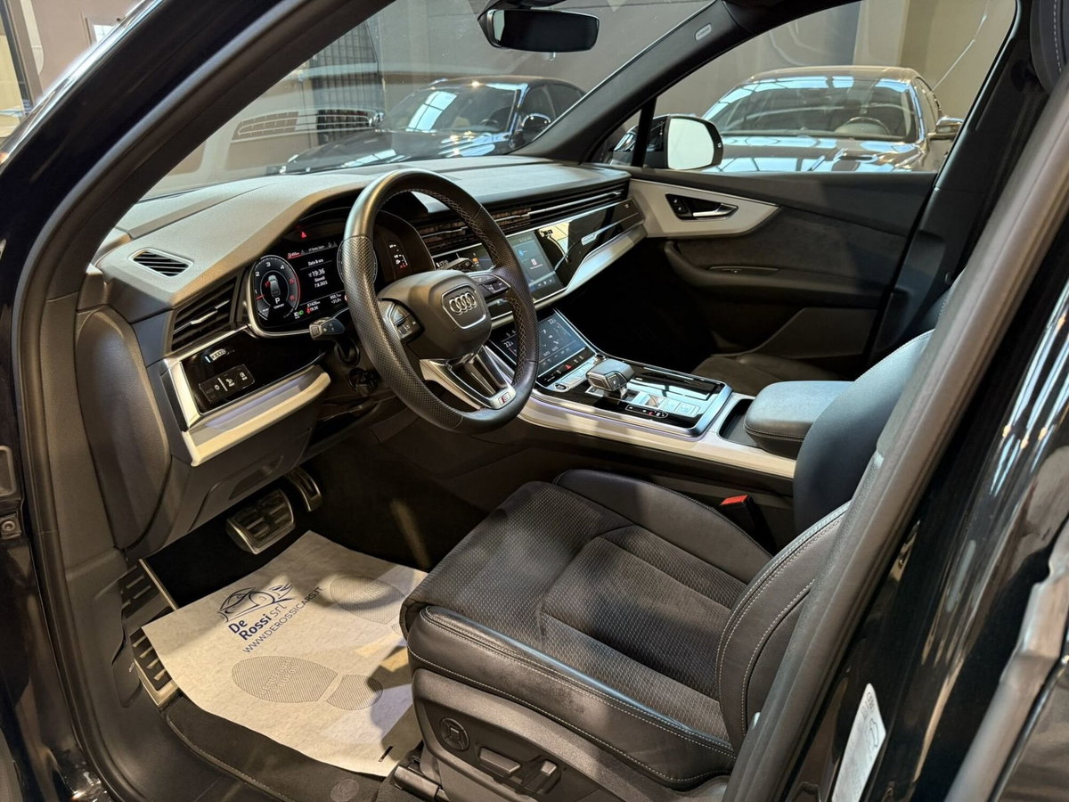 Audi Q7 50 TDI quattro tiptronic Sport (7)