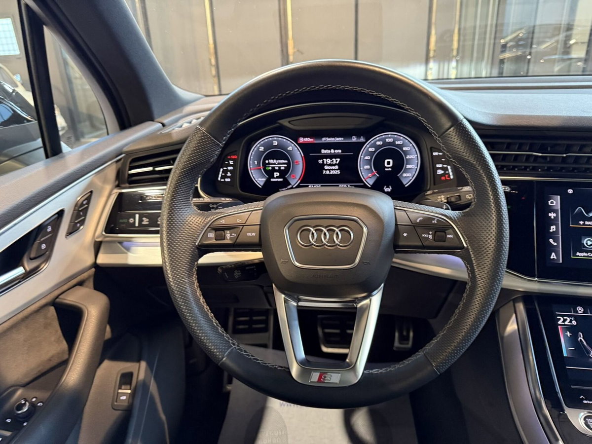 Audi Q7 50 TDI quattro tiptronic Sport (9)