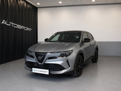 Alfa Romeo Junior 1.2 ibrida 145cv edct6 (5)