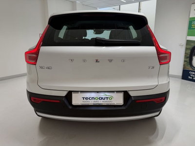 Volvo XC40 T3 Geartronic Business Plus (14)