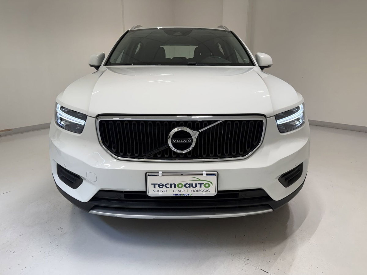 Volvo XC40 T3 Geartronic Business Plus (3)