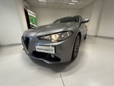 Alfa Romeo Giulia 2.2 Turbodiesel 150 CV AT8 Business (7)