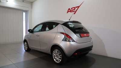 Lancia Ypsilon 1.2 69 CV Argento (5)