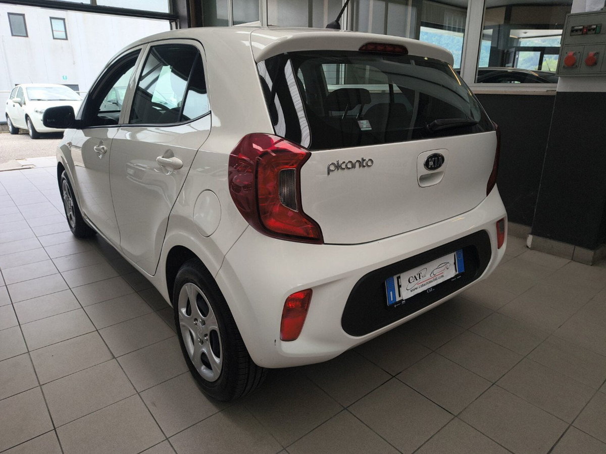 Kia Picanto 1.0 12V 5 porte Active (8)