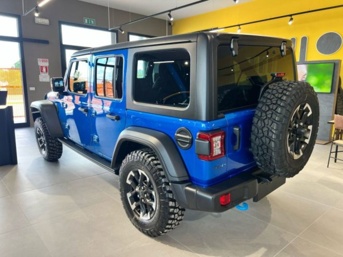 Jeep Wrangler Unlimited 2.0 PHEV ATX 4xe Rubicon (3)