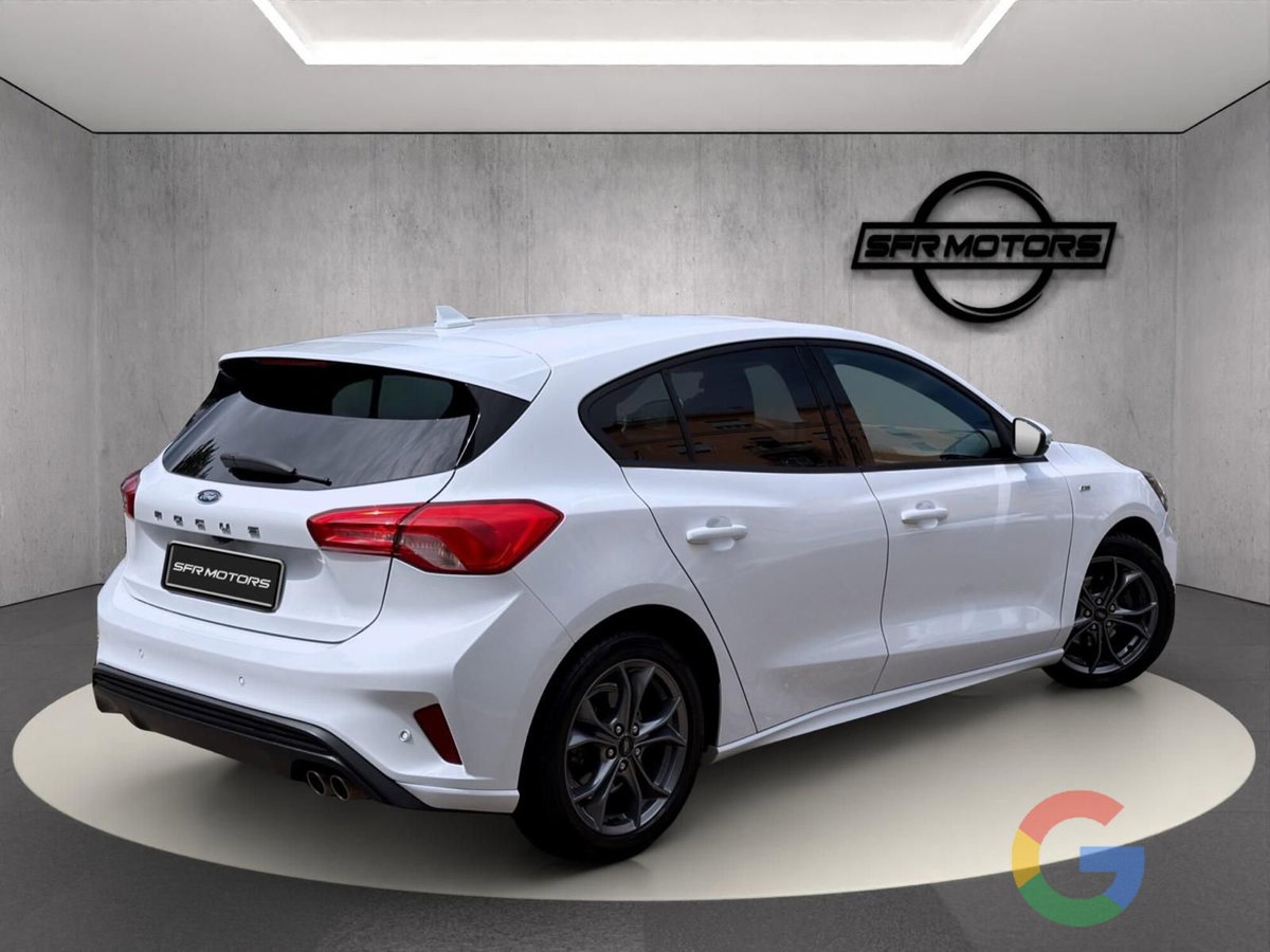 Ford Focus 1.0 EcoBoost 125 CV Start&Stop ST Line (4)