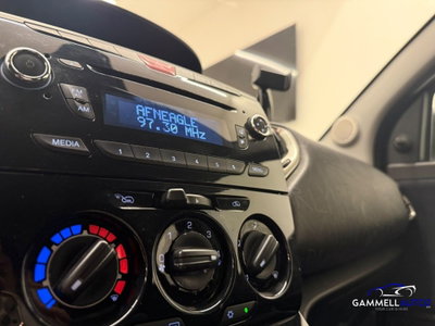 Lancia Ypsilon 1.2 69 CV 5 porte Silver (13)