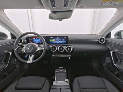 Mercedes-Benz CLA 180 Automatic Executive (4)