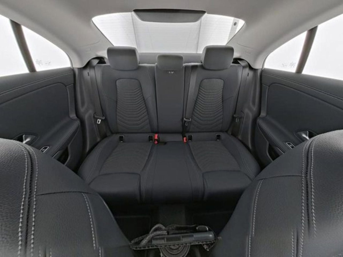 Mercedes-Benz CLA 180 Automatic Executive (8)