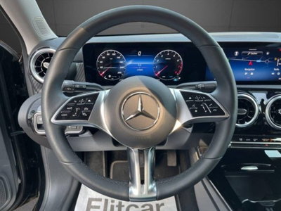 Mercedes-Benz Classe A Sedan 180 Progressive Advanced Plus auto (16)