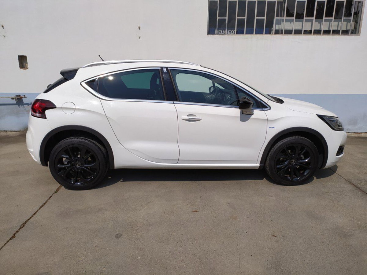 Ds DS 4 DS 4 Crossback BlueHDi 120 S&S Sport Chic (16)