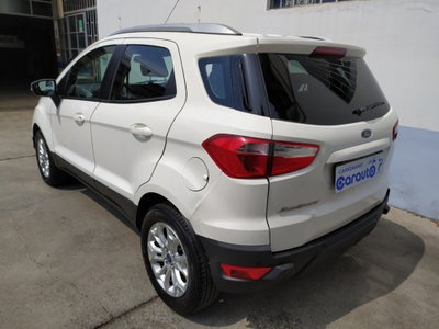 Ford EcoSport 1.5 TDCi 95 CV Plus (9)