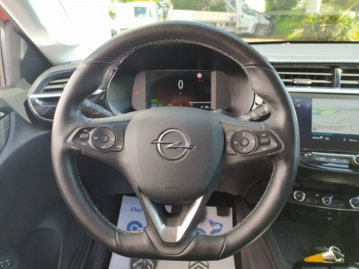 Opel Corsa-e 5 porte Elegance (18)