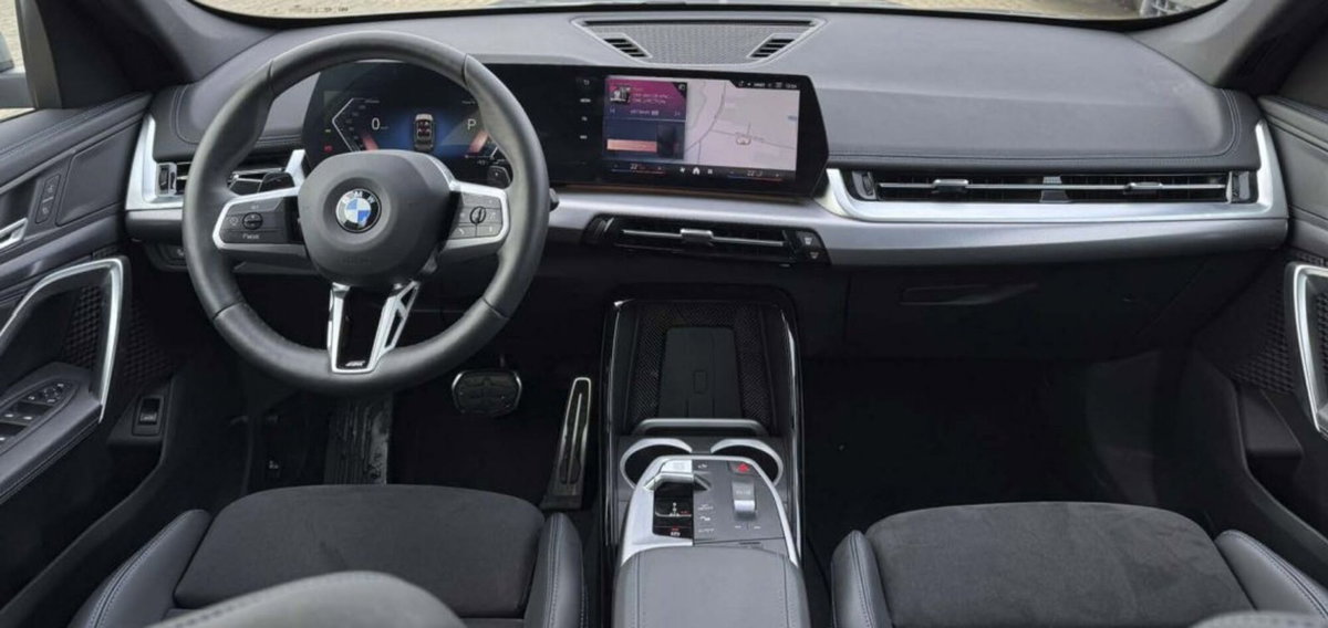 BMW X1 sDrive 18i Msport (7)