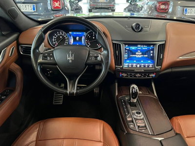Maserati Levante Levante V6 Diesel 275 CV AWD (13)