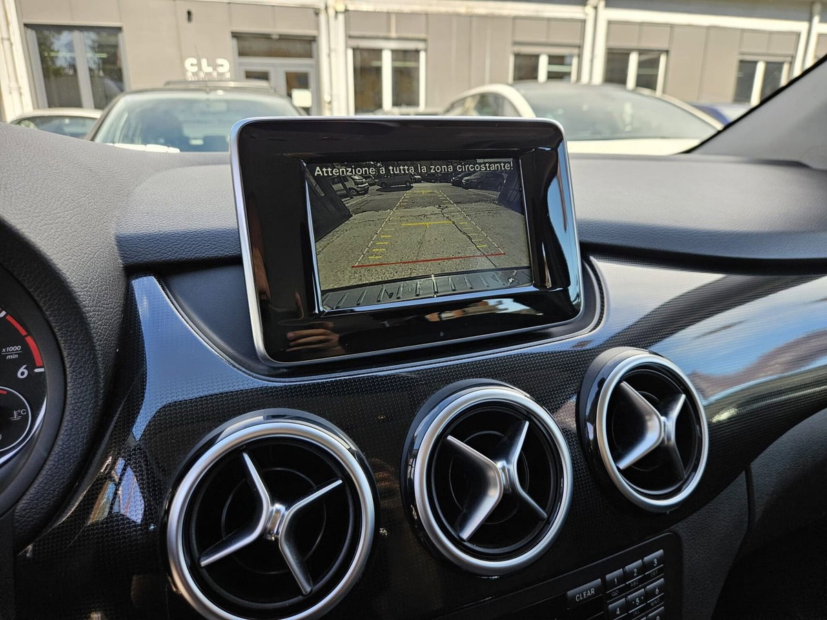Mercedes-Benz Classe B 180 CDI BlueEFFICIENCY Executive (15)