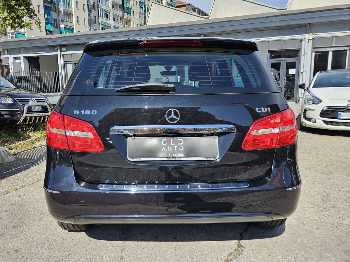 Mercedes-Benz Classe B 180 CDI BlueEFFICIENCY Executive (5)