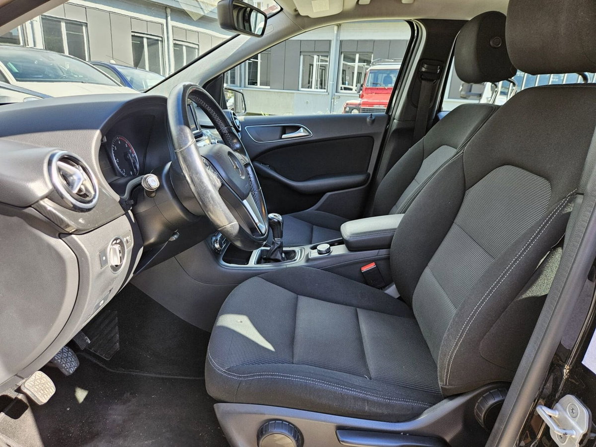 Mercedes-Benz Classe B 180 CDI BlueEFFICIENCY Executive (8)