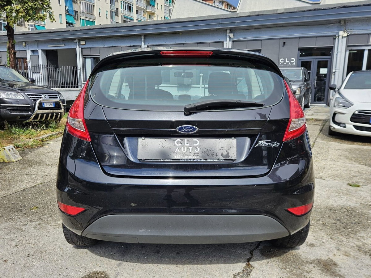 Ford Fiesta 1.2 60CV 3 porte Titanium (5)