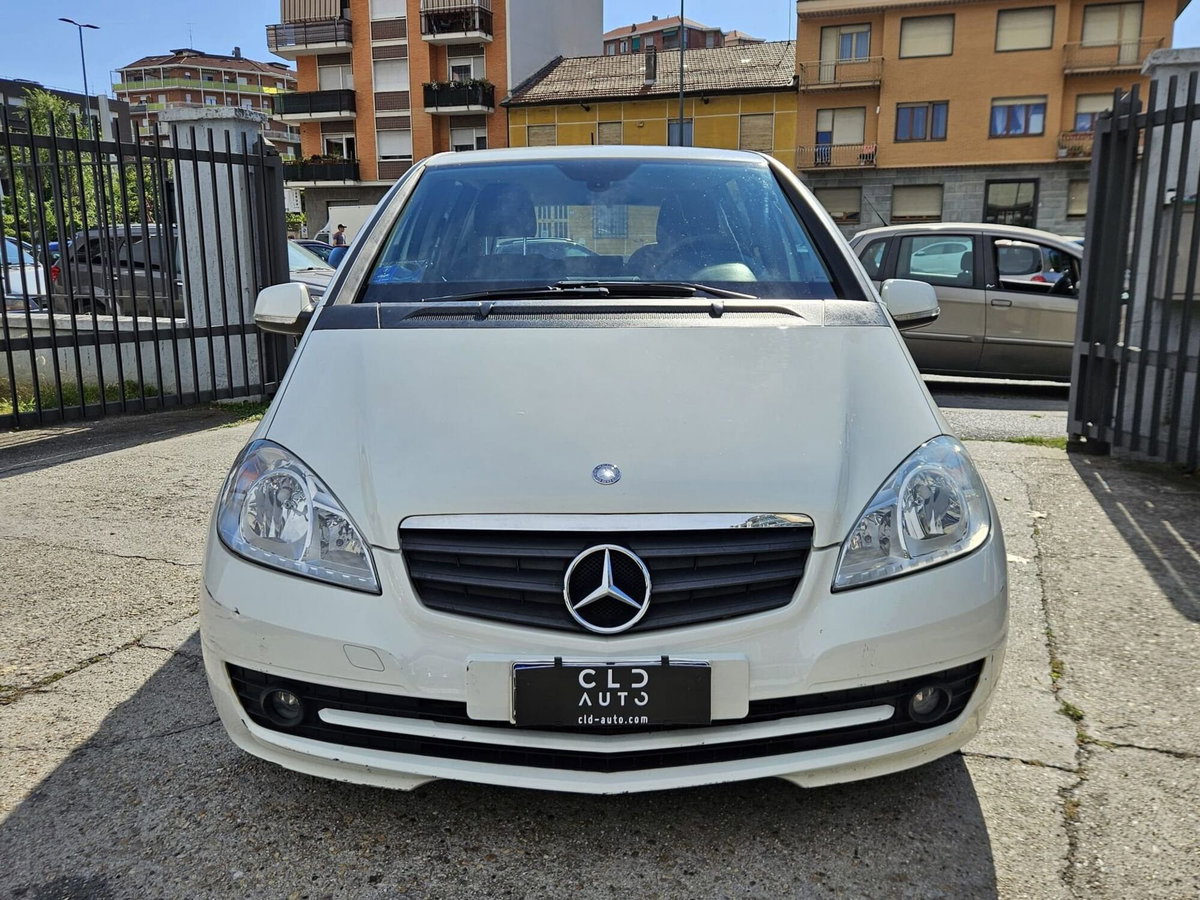 Mercedes-Benz Classe A 160 CDI Avantgarde (2)