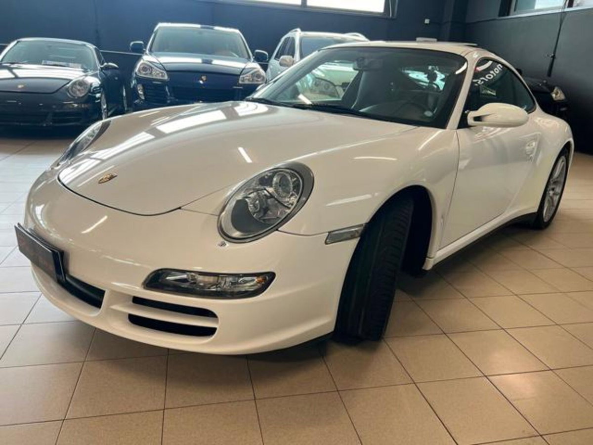 Porsche 911 Coupé Carrera 4S (7)