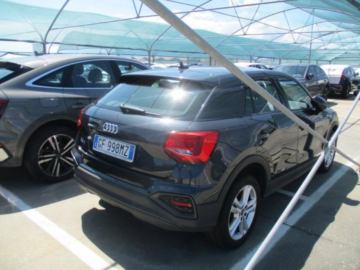 Audi Q2 Q2 35 TFSI S tronic Business (2)
